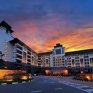 Pulai Springs Official 4* Skudai