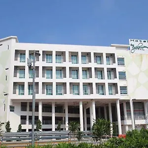 Hotel The Explorer Malacca